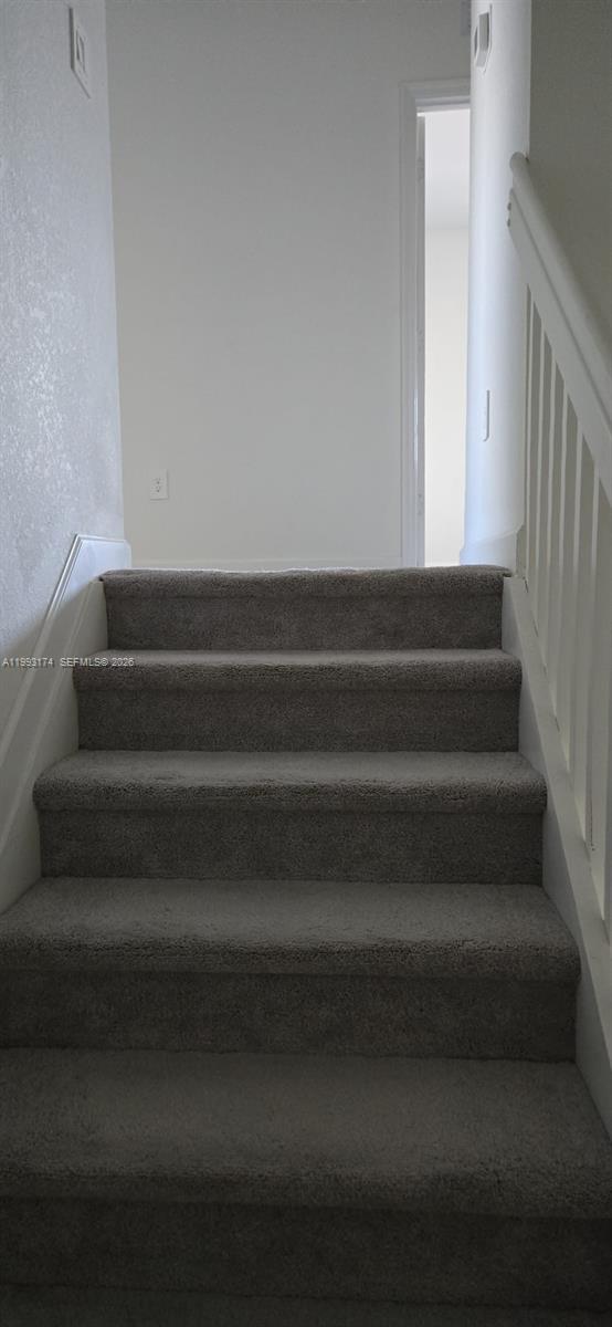 ESTATES AT SILVER PALM - Residential