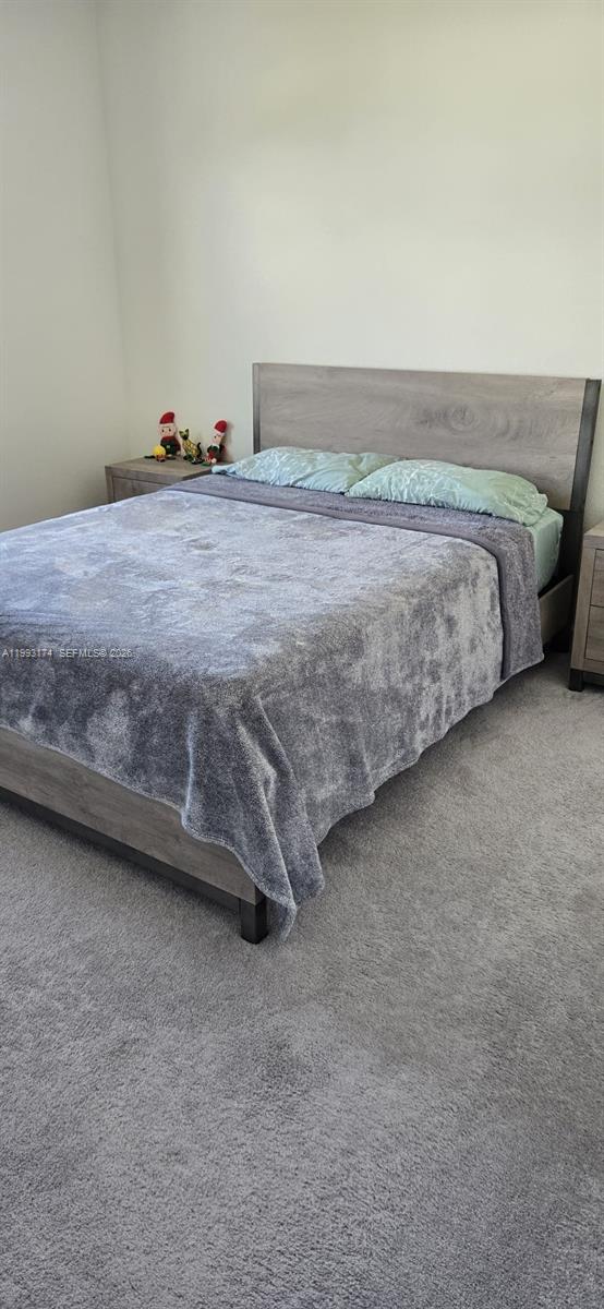 ESTATES AT SILVER PALM - Residential