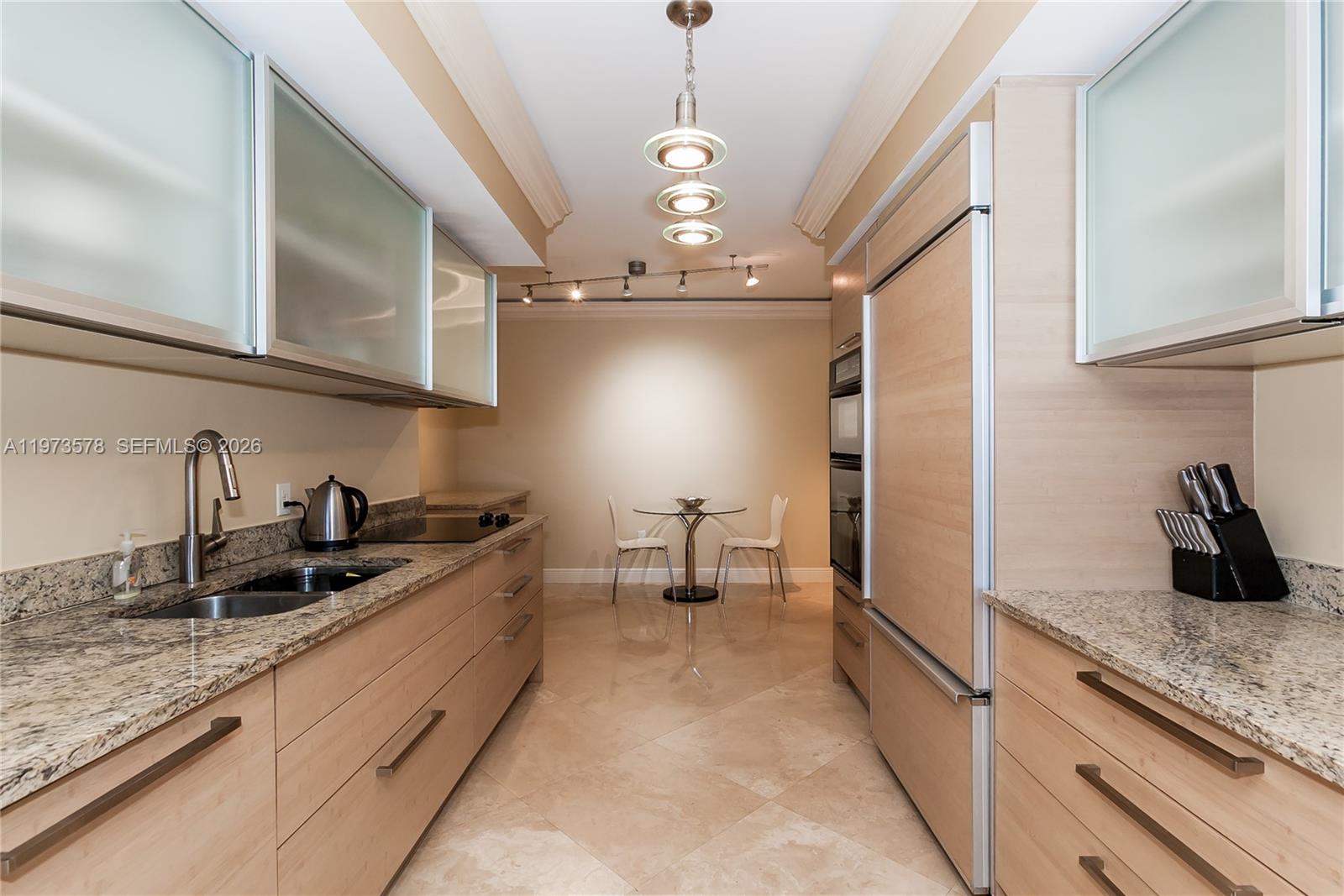 1800 S OCEAN DR 3803