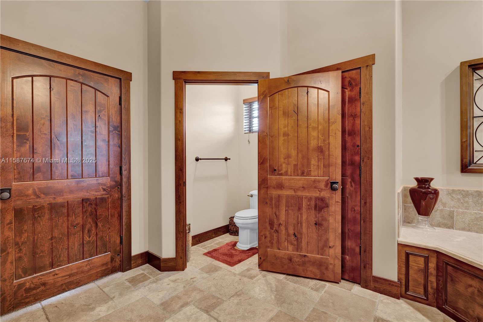 CORAL SPRINGS HILLS - Residential