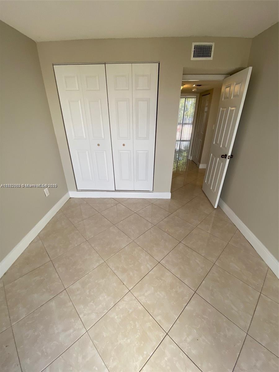 NEW PASEOS CASTELLANOS CO - Residential Lease