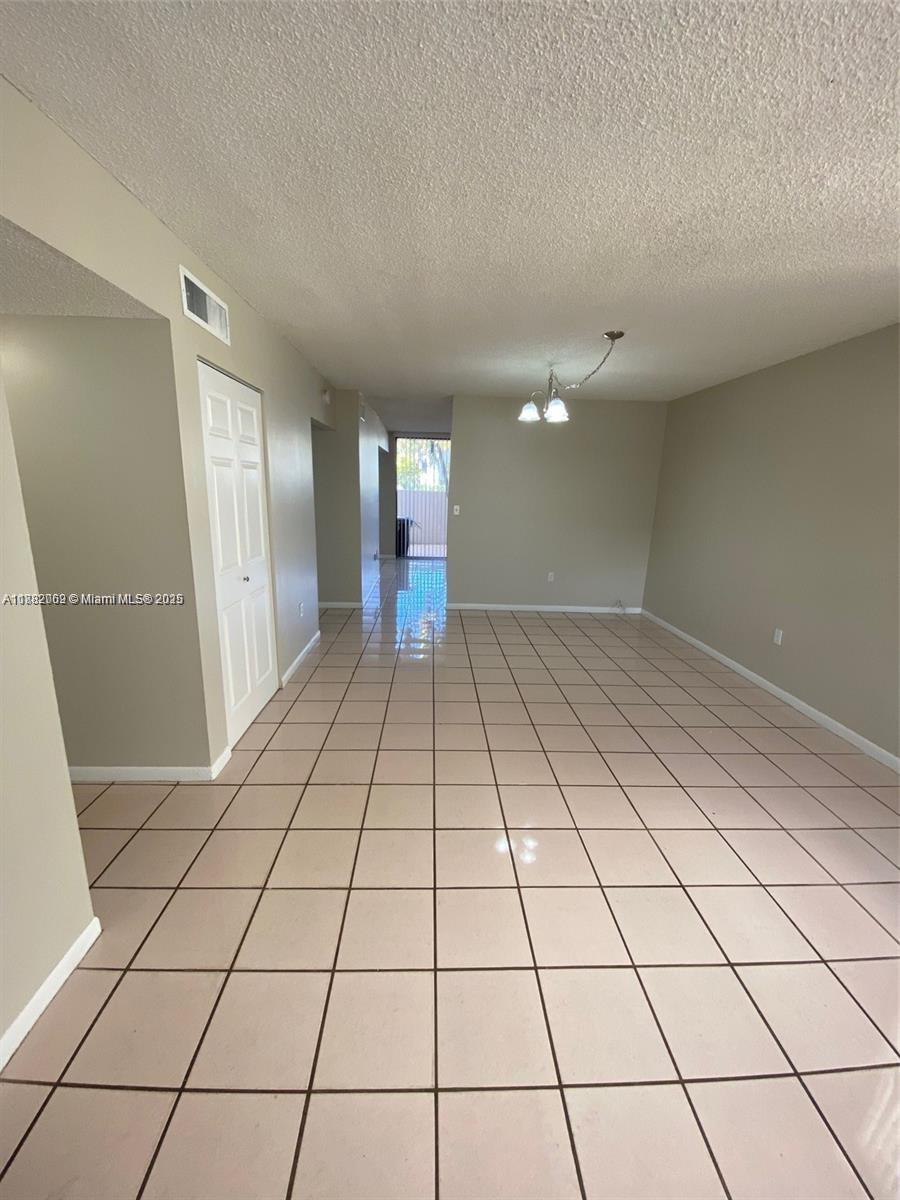 NEW PASEOS CASTELLANOS CO - Residential Lease