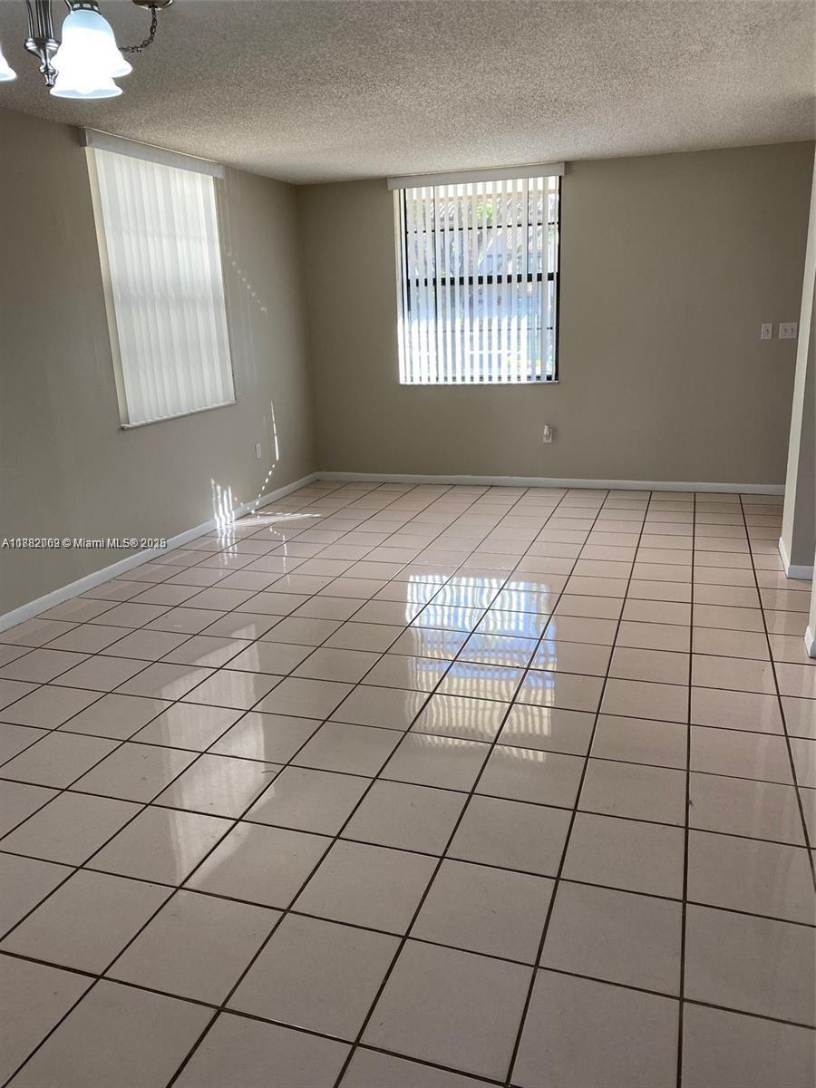NEW PASEOS CASTELLANOS CO - Residential Lease