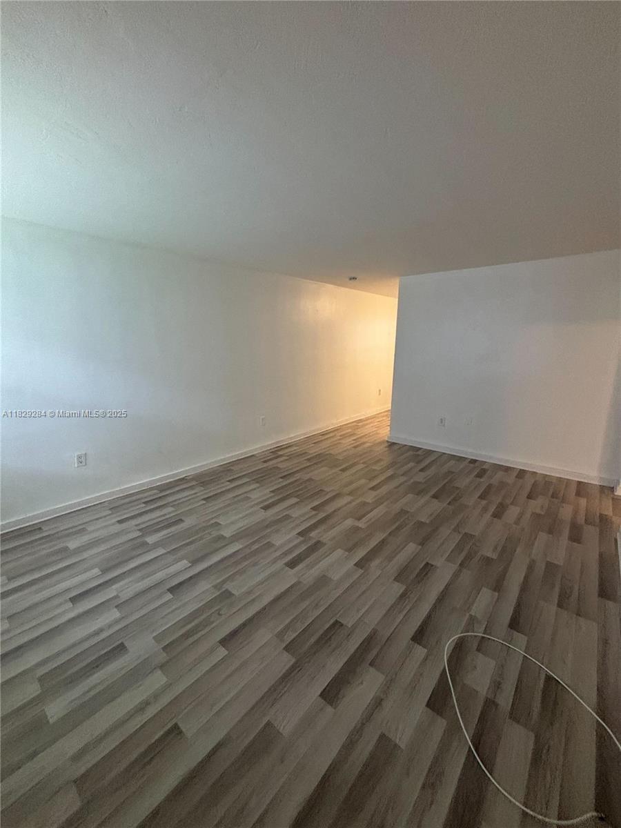 111 NW 152nd 12