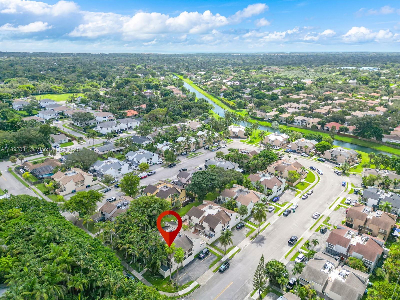 PINEBROOKE CONDO Z - Residential Lease