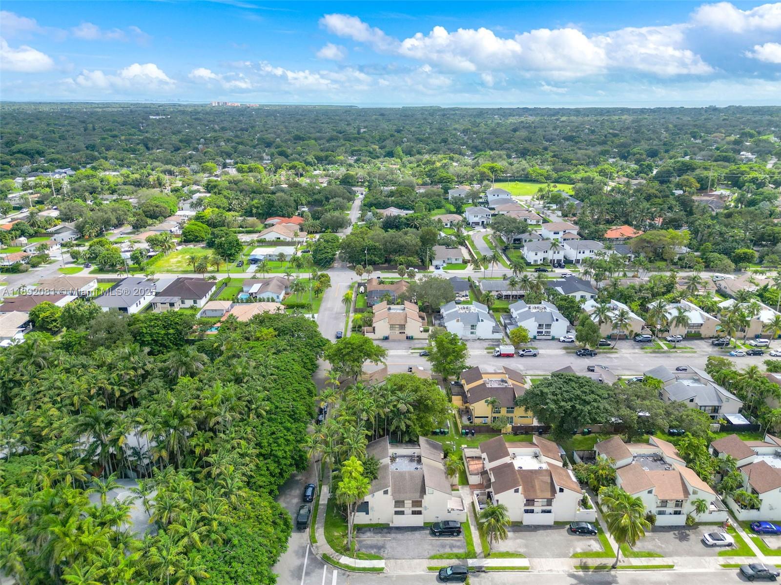 PINEBROOKE CONDO Z - Residential Lease