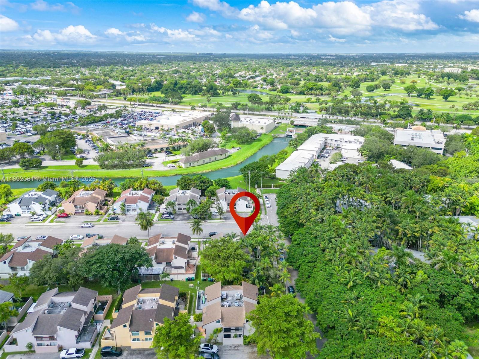 PINEBROOKE CONDO Z - Residential Lease