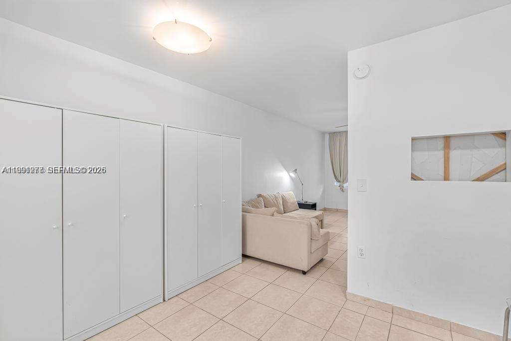 OCEAN SHORE CO-OP APTS IN - Residential