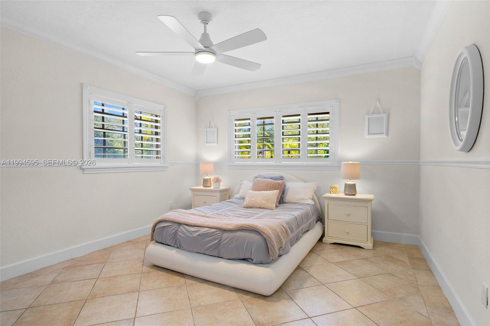 ROCK LAKE - Residential