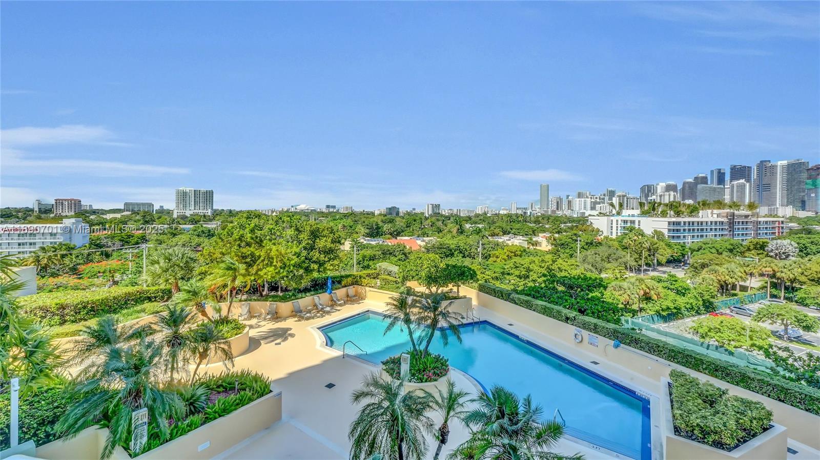 2475 Brickell Ave 803