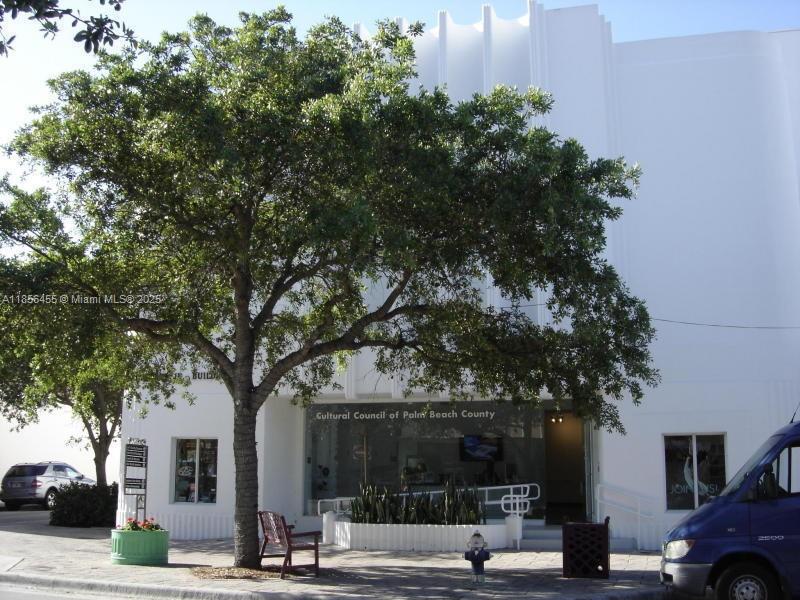 TOWNSITE APTS SEVEN CONDO - Residential Lease