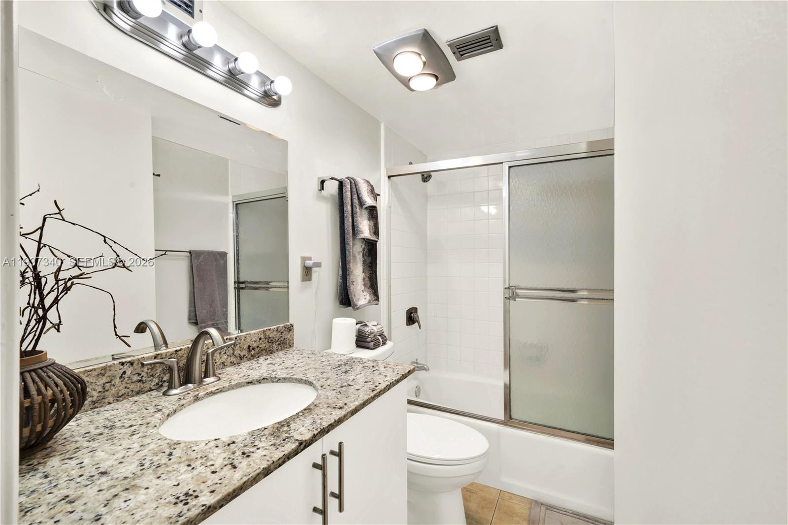 BRICKELL PLACE CONDO - Residential