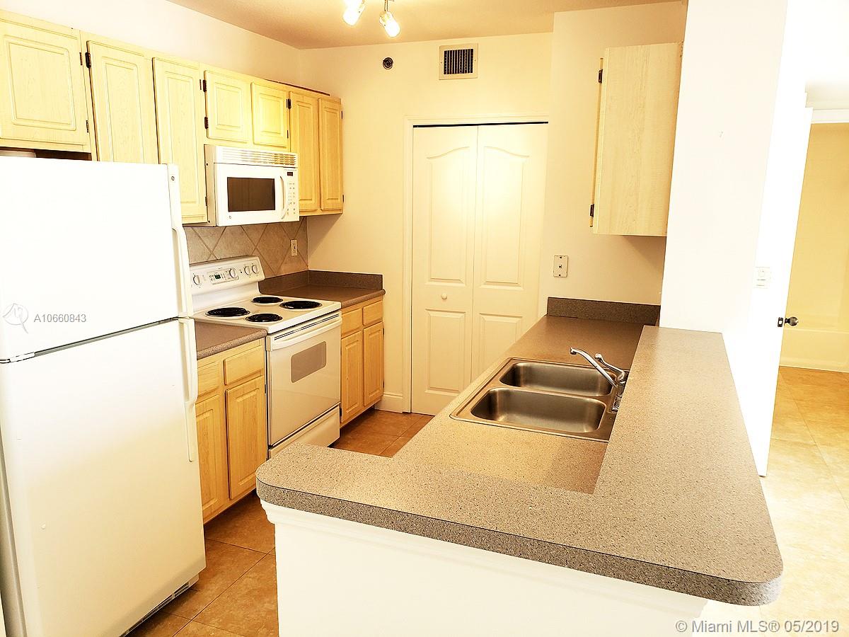 Da Vinci On Douglas Condo - Residential Lease