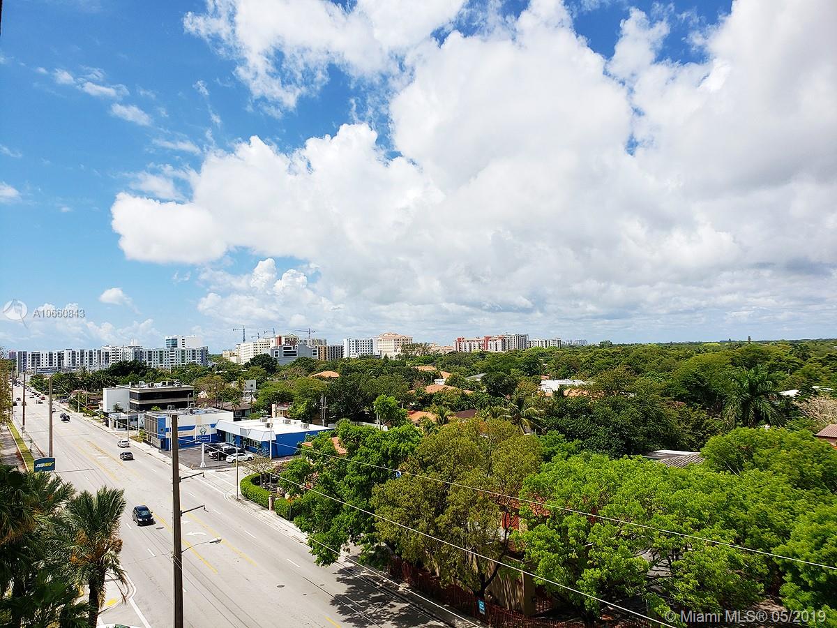 Da Vinci On Douglas Condo - Residential Lease