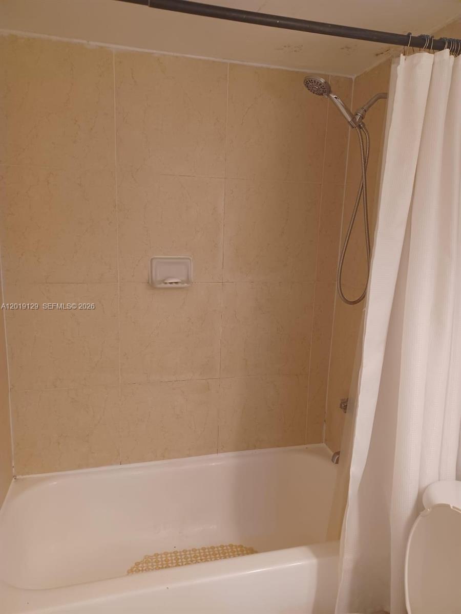 BAYVIEW PALMS CONDO - Residential