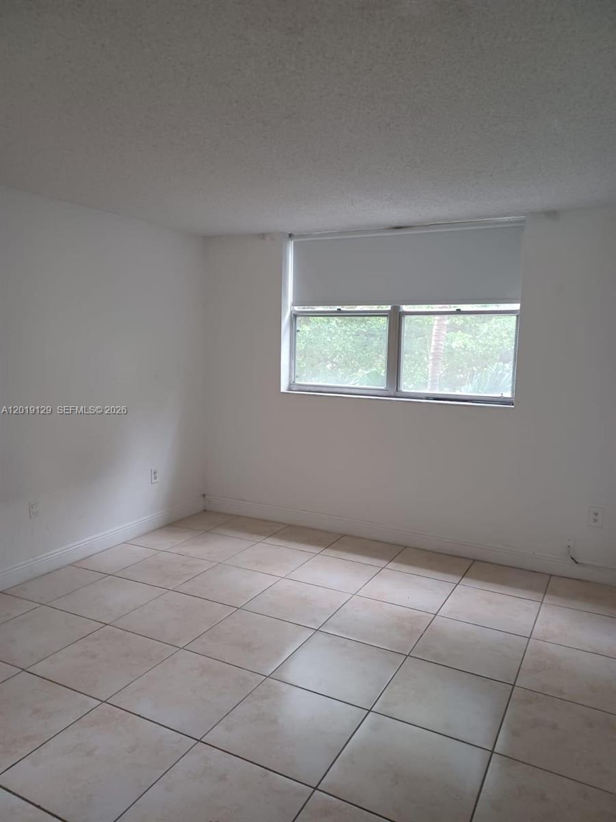 BAYVIEW PALMS CONDO - Residential