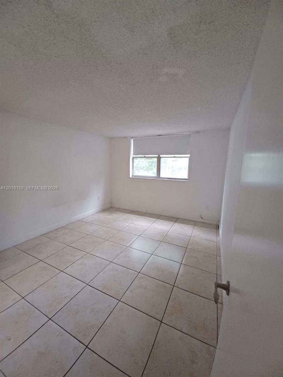 BAYVIEW PALMS CONDO - Residential
