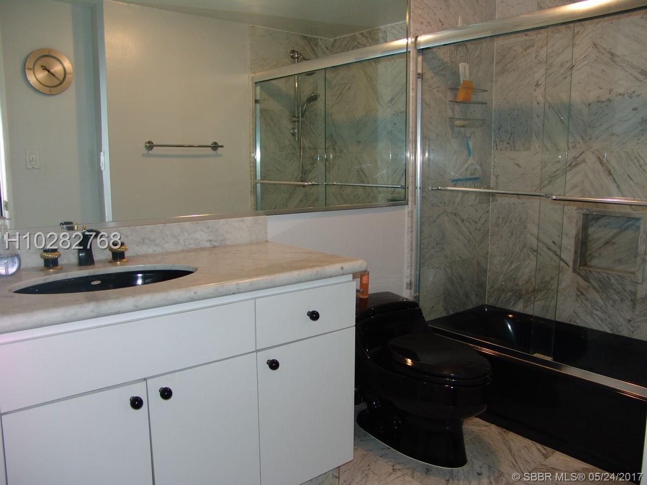 The Clipper At Bisc Cove - Residential Lease