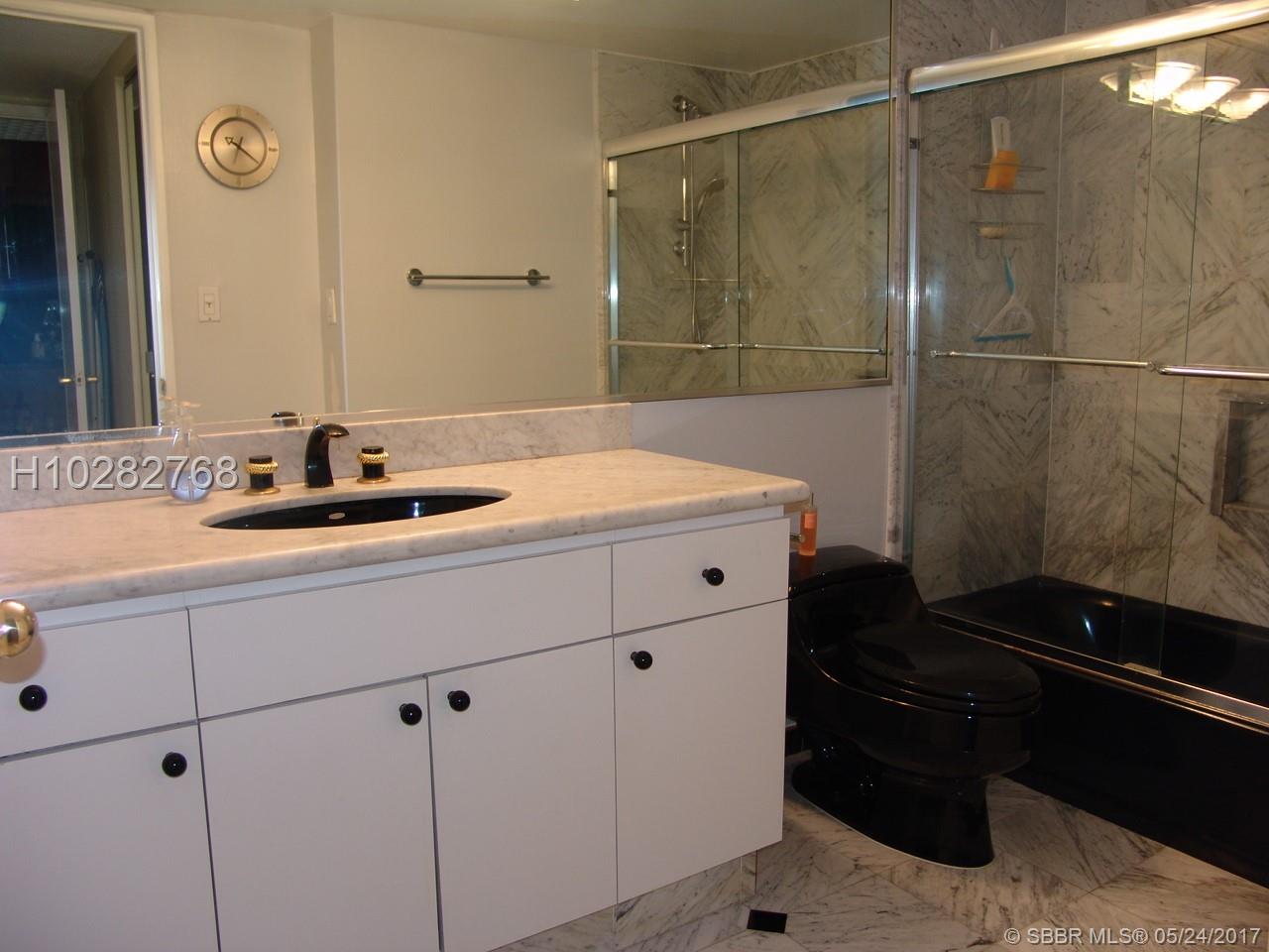 The Clipper At Bisc Cove - Residential Lease