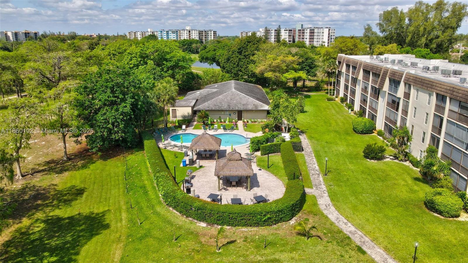 GREENS OF INVERRARY PHASE - Residential