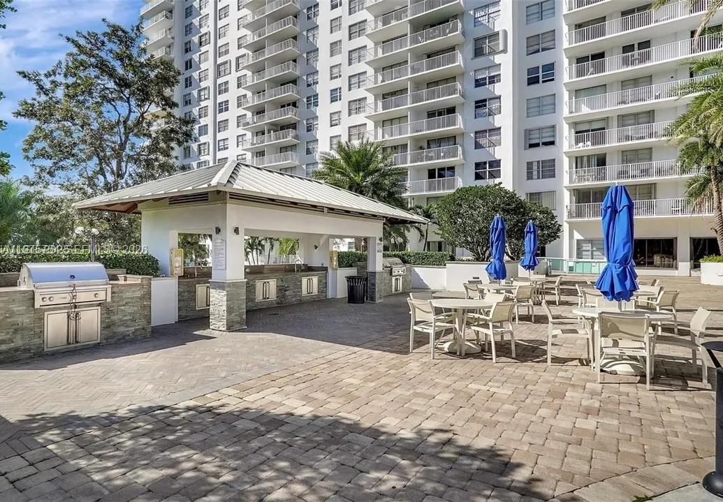 ADMIRALS PORT CONDO WEST - Residential Lease
