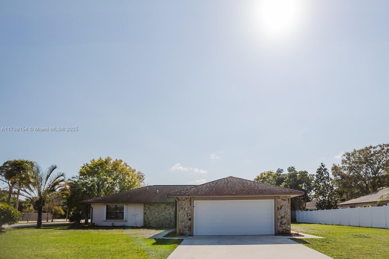 5800 Paleo Pines Cir