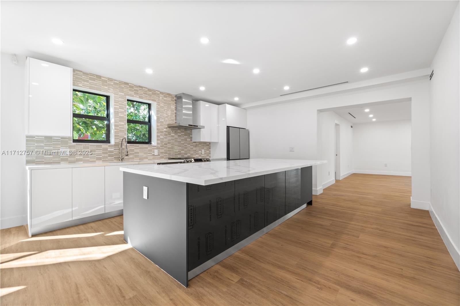 GRIFFING BISCAYNE PARK ES - Residential