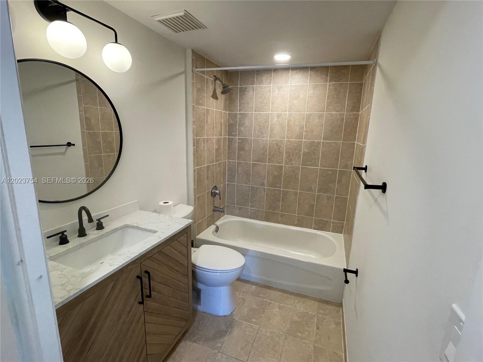 BRICKELL VIEW WEST CONDO - Residential Lease