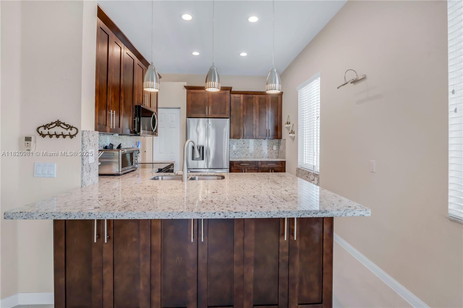 1753 Aspen Ln