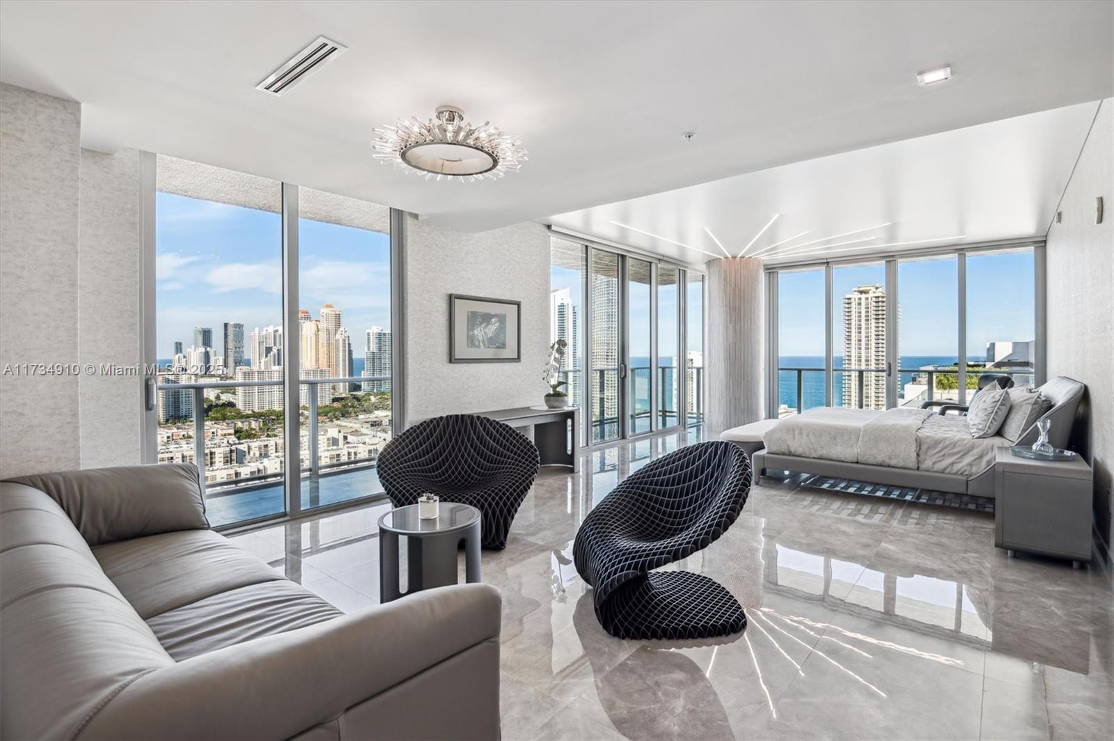 PARQUE TOWERS CONDO - Residential