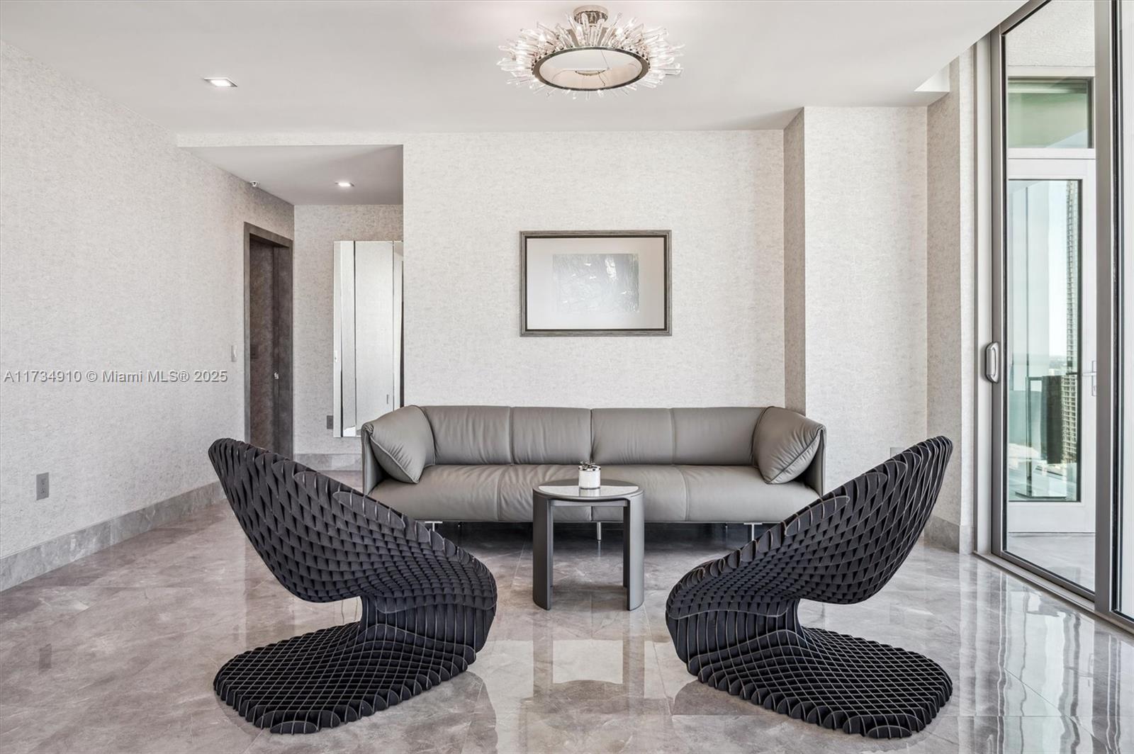 PARQUE TOWERS CONDO - Residential