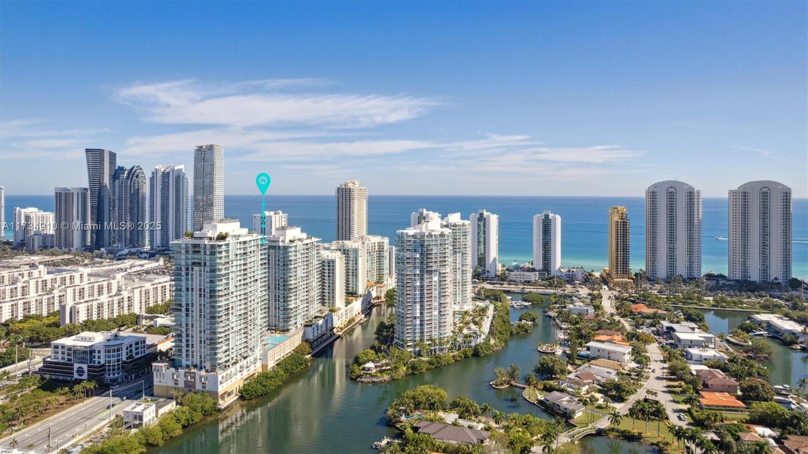 PARQUE TOWERS CONDO - Residential