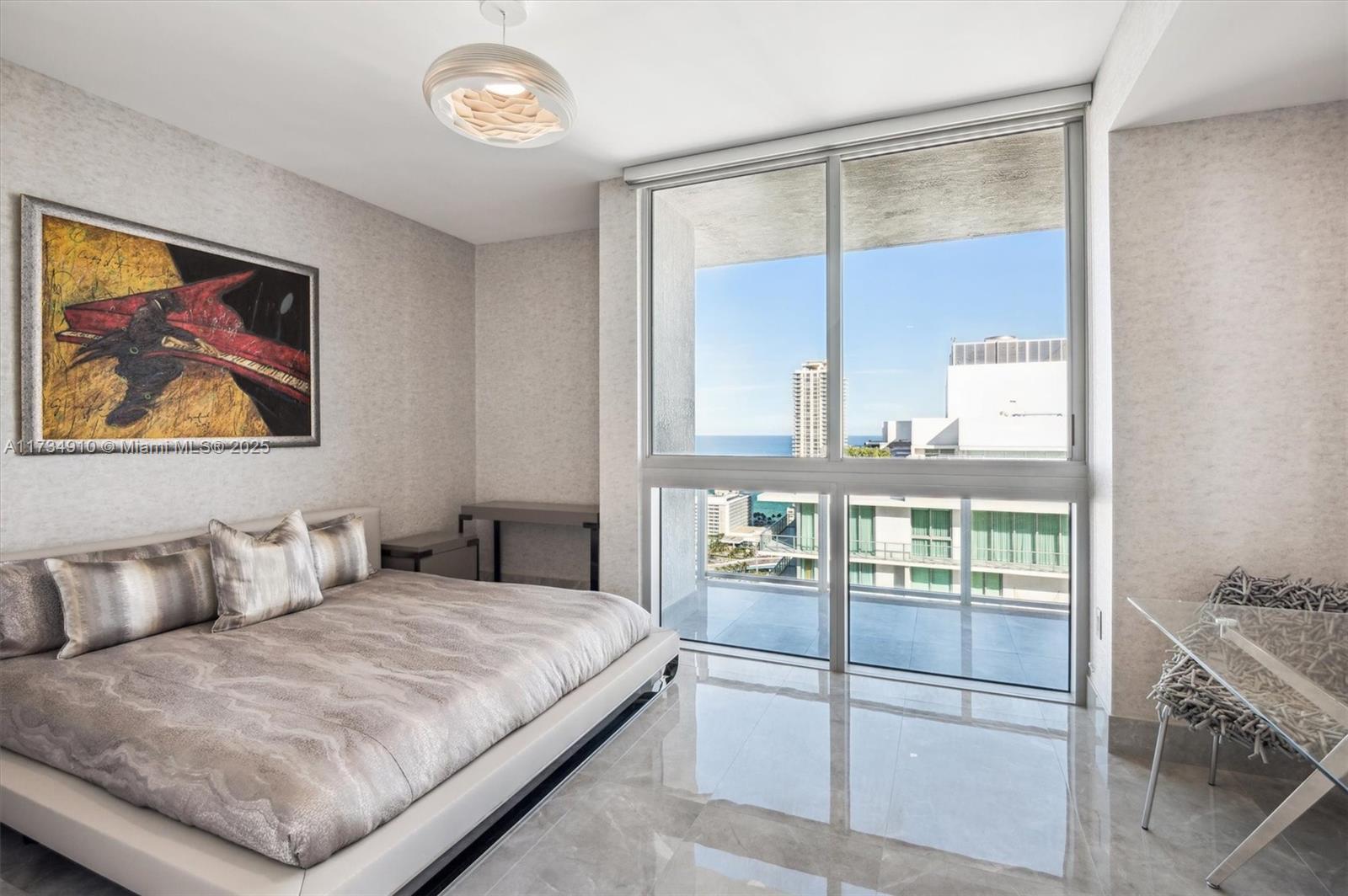 PARQUE TOWERS CONDO - Residential
