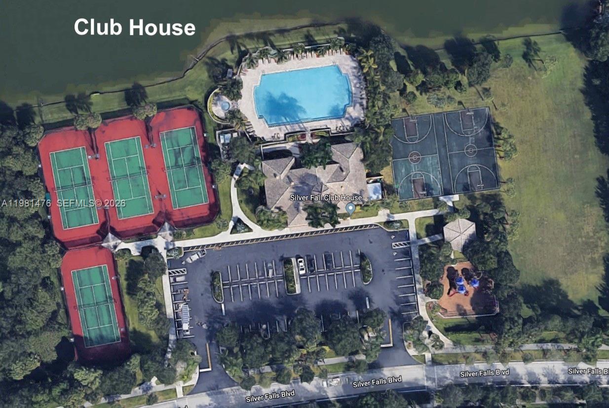 BANYAN BAY CONDO - Residential