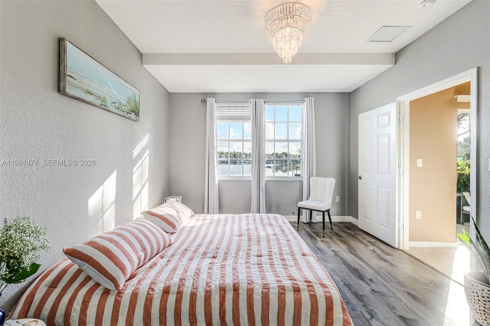 BANYAN BAY CONDO - Residential