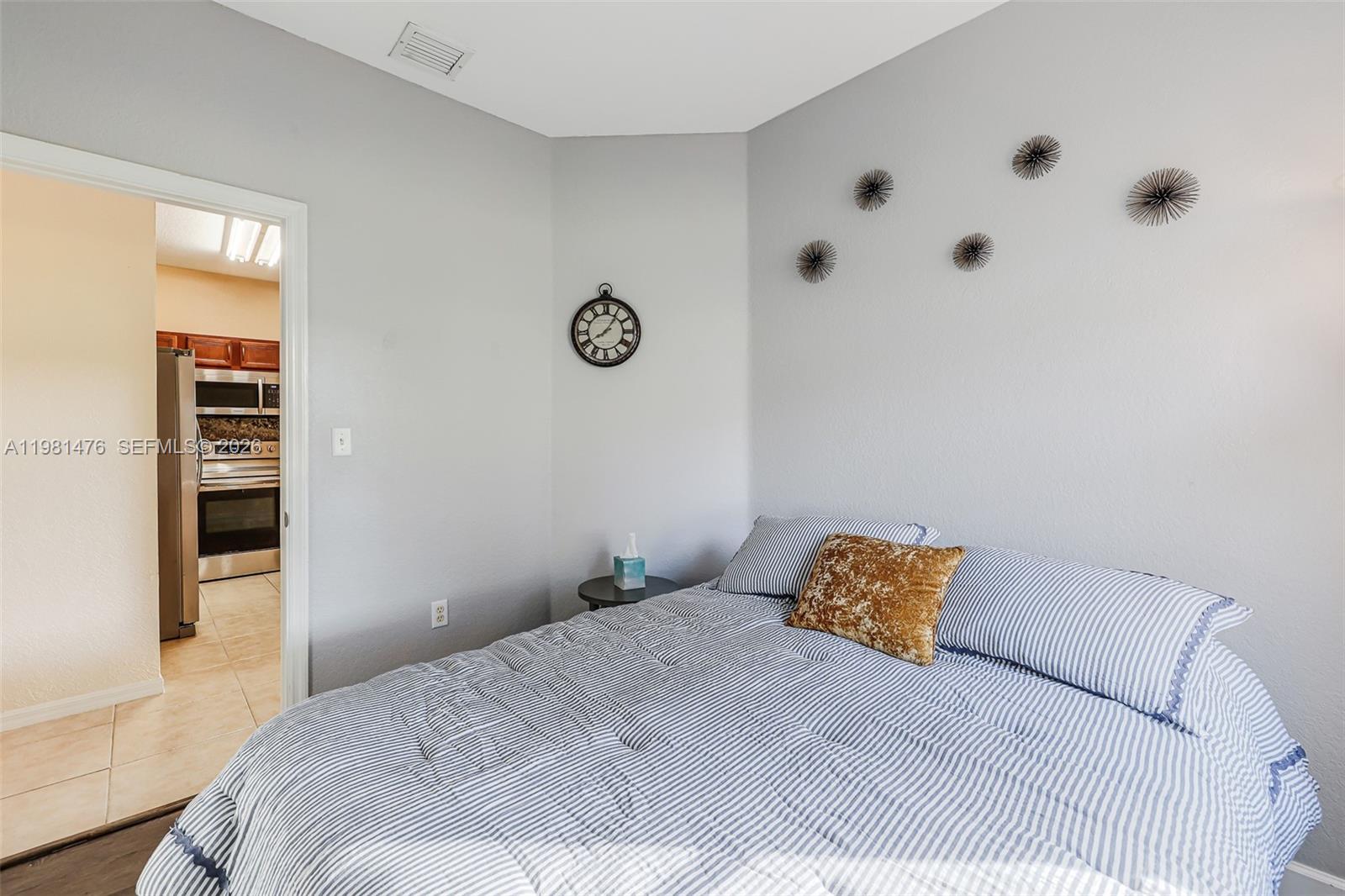 BANYAN BAY CONDO - Residential