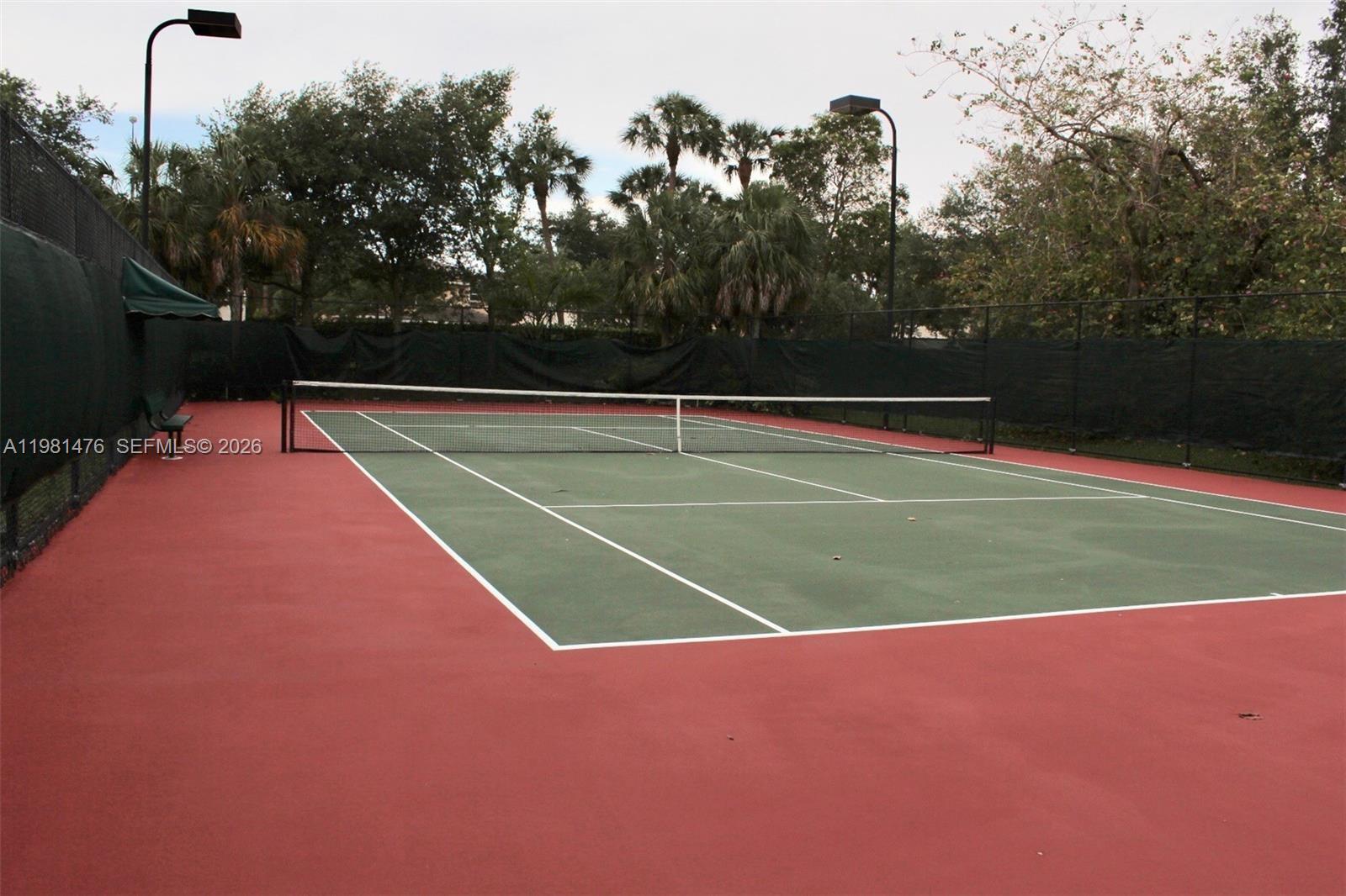 BANYAN BAY CONDO - Residential