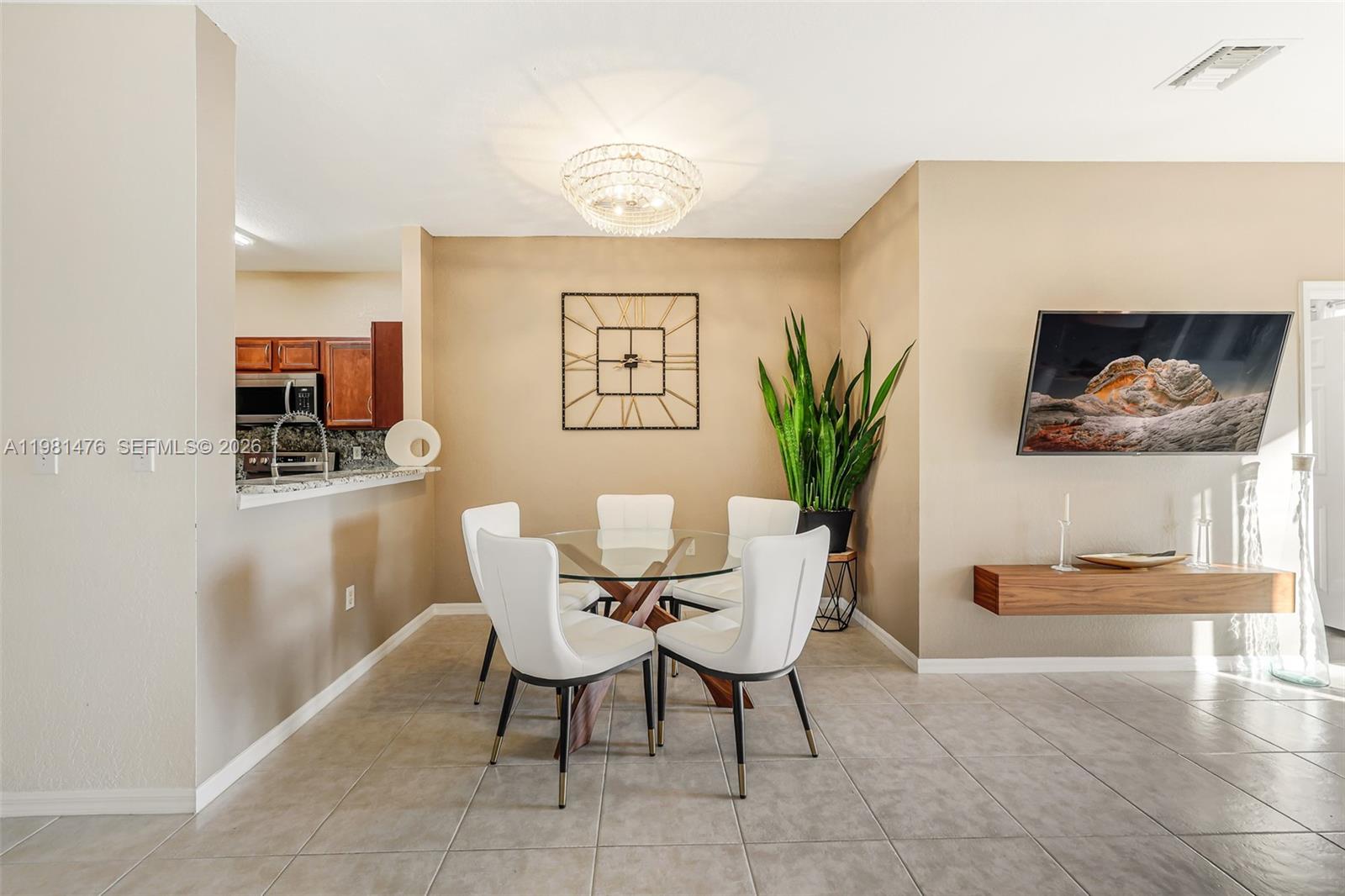 BANYAN BAY CONDO - Residential