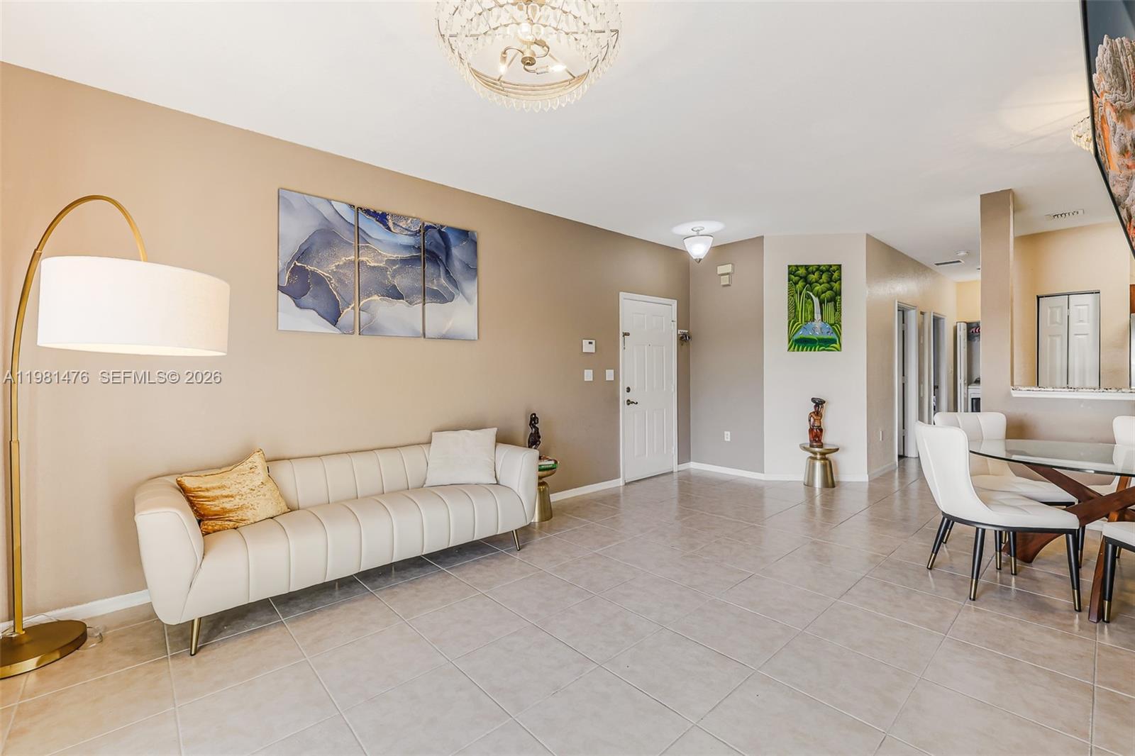 BANYAN BAY CONDO - Residential