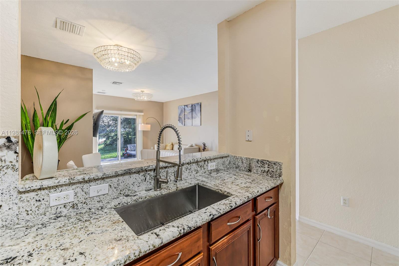 BANYAN BAY CONDO - Residential