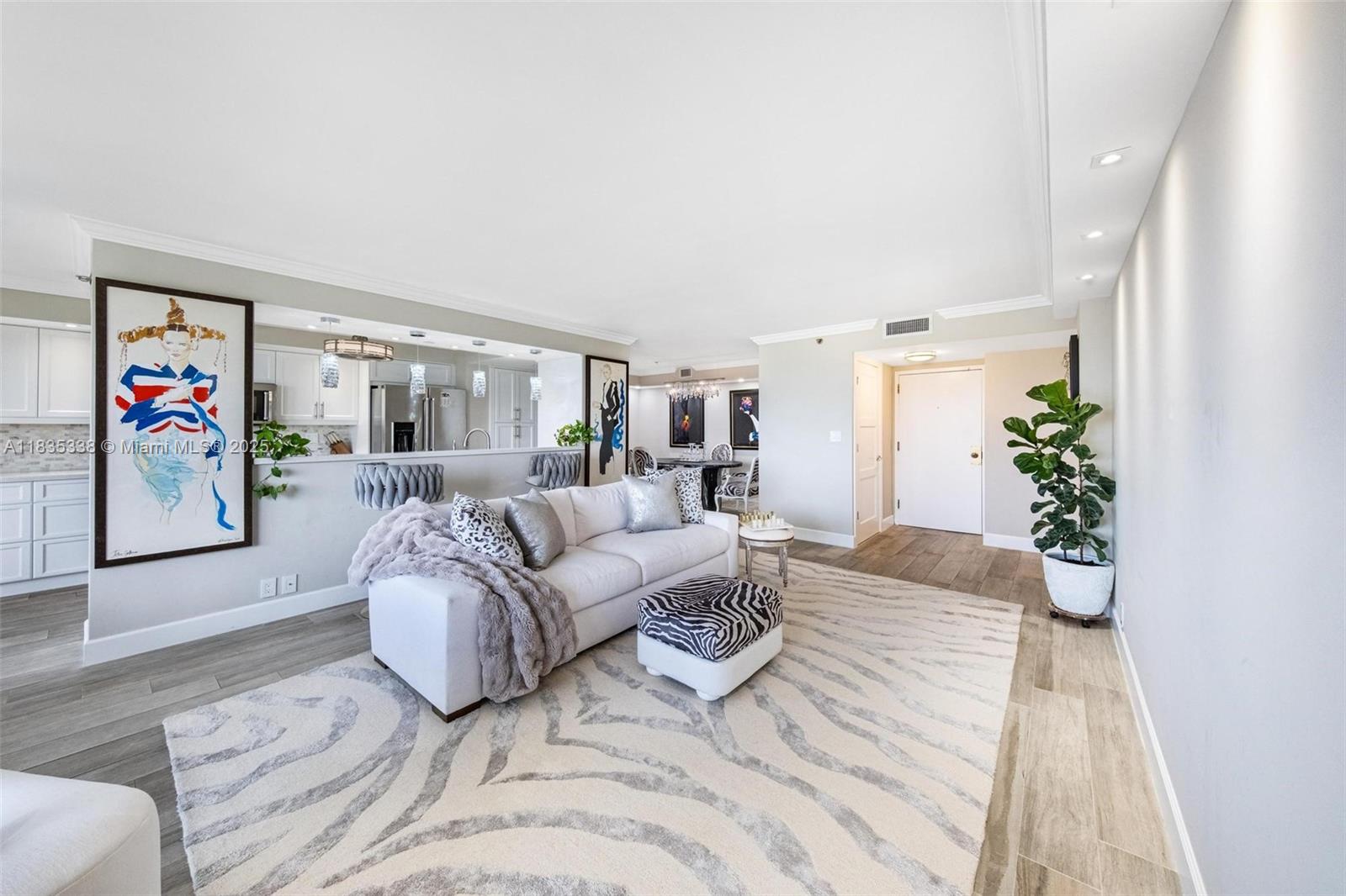 4000 Towerside Ter 1507