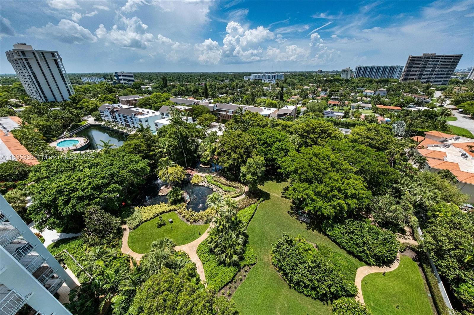 THE TOWERS OF QUAYSIDE CO - Residential