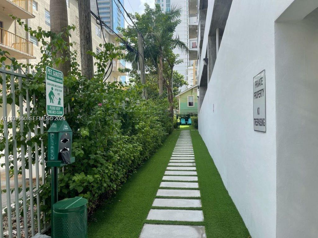 BAYLOFTS CONDO - Residential