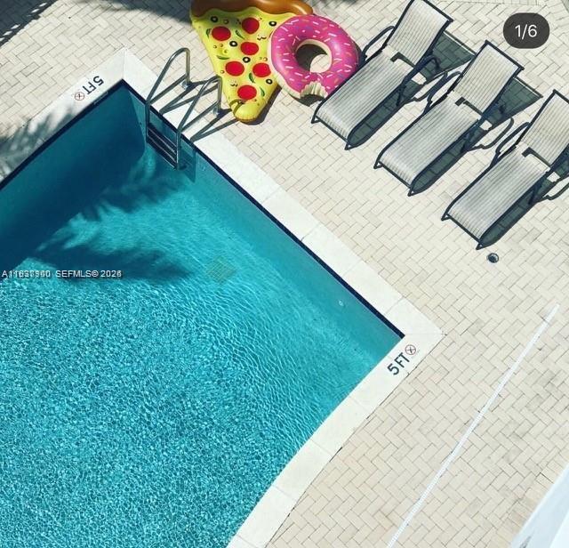 BAYLOFTS CONDO - Residential