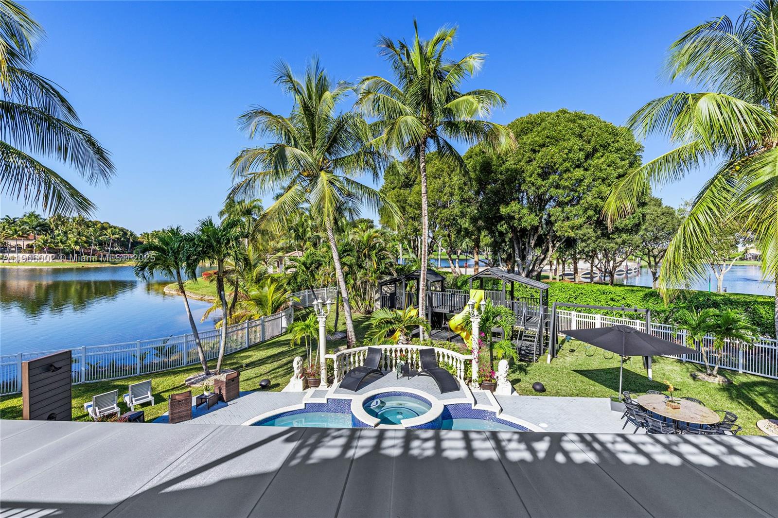 ¤RIVIERA ISLES I - Residential