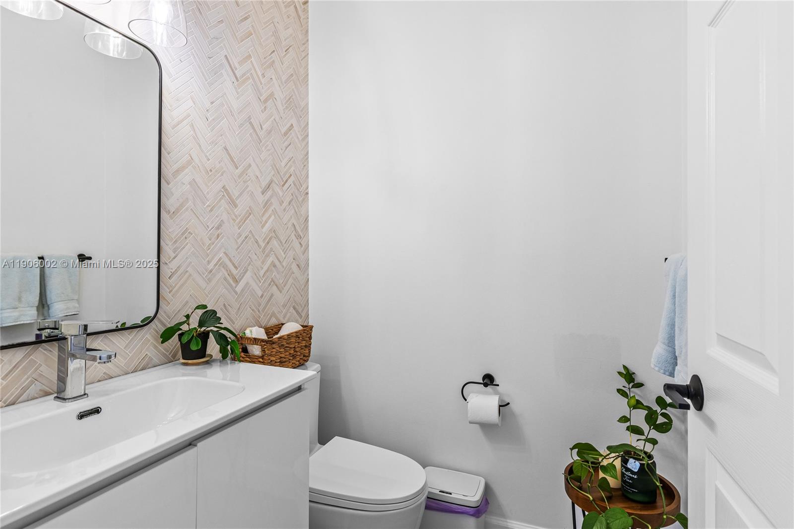 ¤RIVIERA ISLES I - Residential