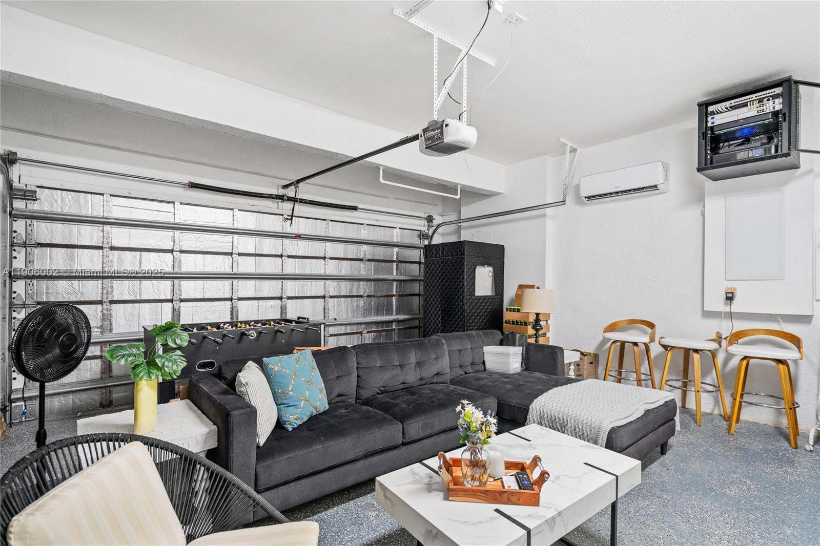 ¤RIVIERA ISLES I - Residential