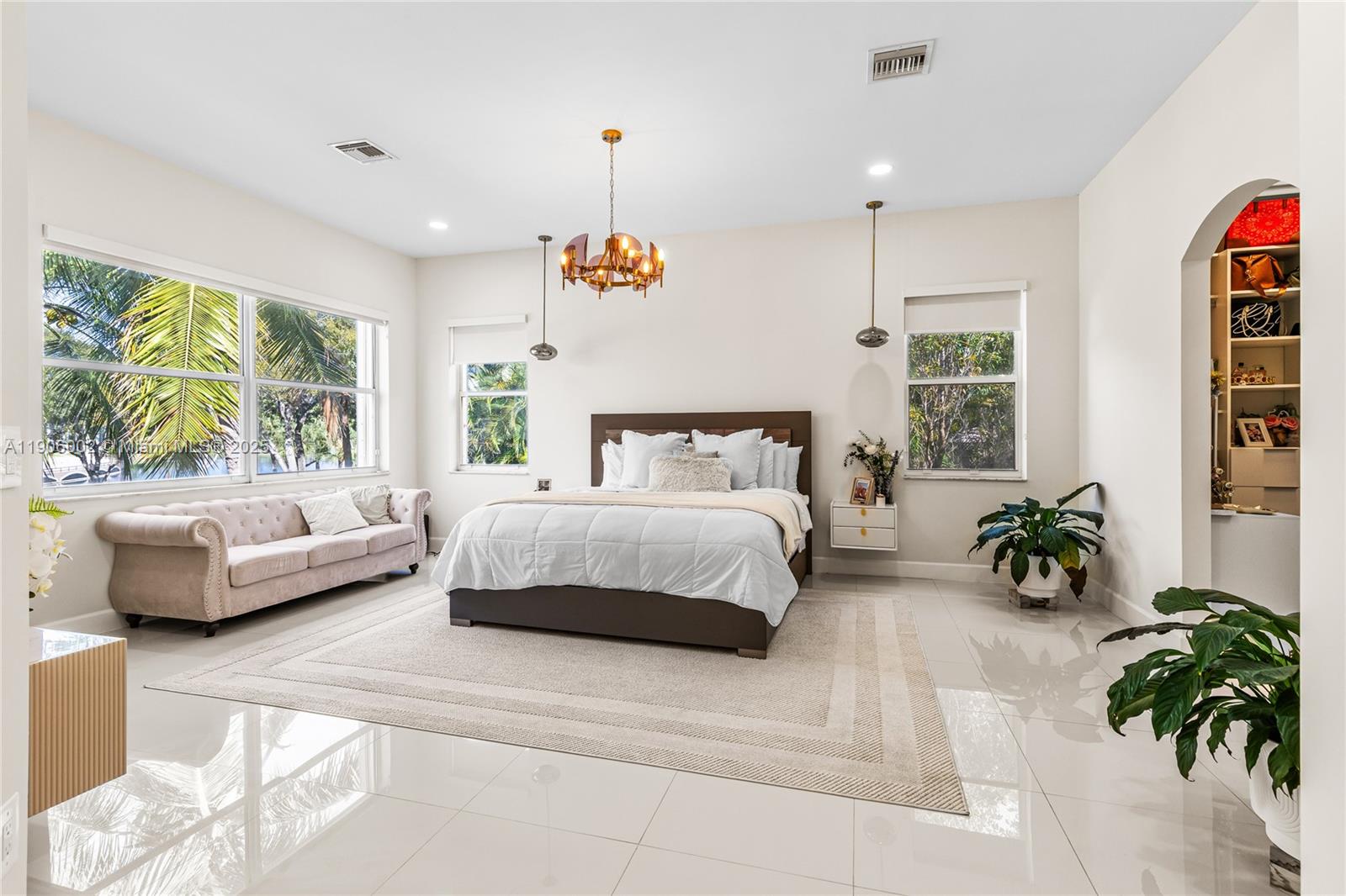 ¤RIVIERA ISLES I - Residential