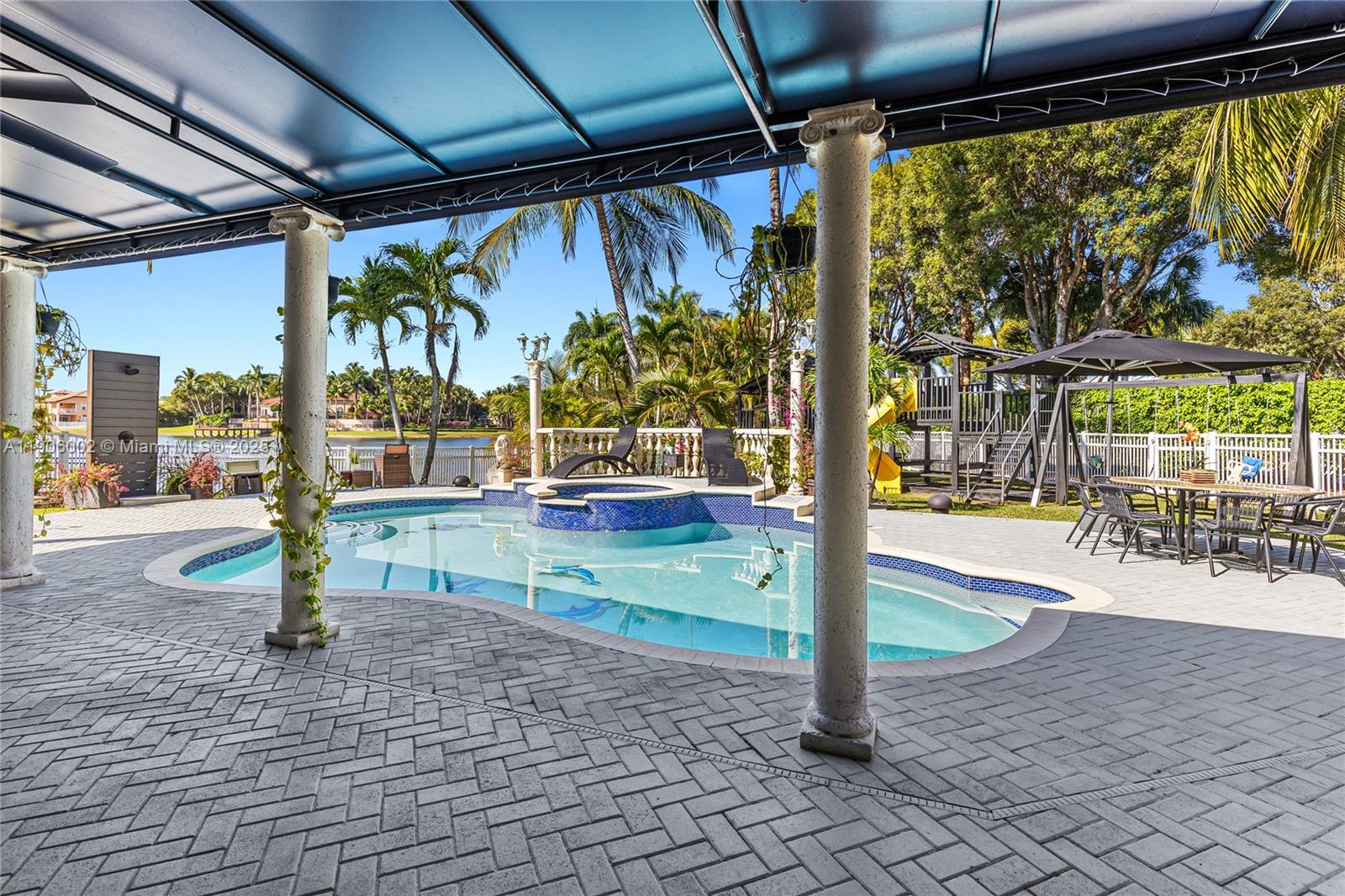 ¤RIVIERA ISLES I - Residential