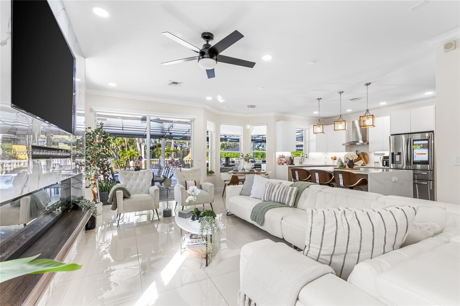 ¤RIVIERA ISLES I - Residential